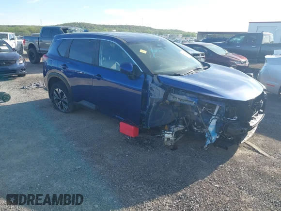✅ 2023 Nissan Rogue SV • VIN: JN8BT3BB3PW221846 • Lot: 44761650. Wystawiony na IAAI z przebiegiem 20 790 mil. Bezpłatny archiwum sprzedaży aukcyjnych z USA i szczegółowy raport historii pojazdu na DreamBid. Zdjęcie 1.