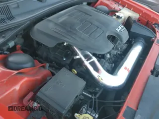 ✅ 2019 Dodge Challenger SXT • VIN: 2C3CDZAG1KH534631 • Lot: 43322768. Wystawiony na IAAI z przebiegiem 98 602 mil. Bezpłatny archiwum sprzedaży aukcyjnych z USA i szczegółowy raport historii pojazdu na DreamBid. Zdjęcie 19.