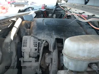 ✅ 2008 GMC Sierra 2500HD • VIN: 1GDHK29K18E216558 • Lot: 40711378. Wystawiony na IAAI z przebiegiem 284 892 mil. Bezpłatny archiwum sprzedaży aukcyjnych z USA i szczegółowy raport historii pojazdu na DreamBid. Zdjęcie 22.