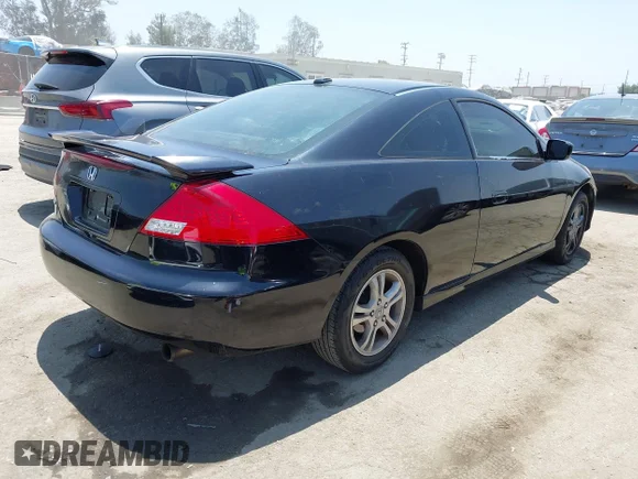 ✅ 2006 Honda Accord EX-L • VIN: 1HGCM72616A007295 • Lot: 42618035. Wystawiony na IAAI z przebiegiem 168 002 mil. Bezpłatny archiwum sprzedaży aukcyjnych z USA i szczegółowy raport historii pojazdu na DreamBid. Zdjęcie 4.