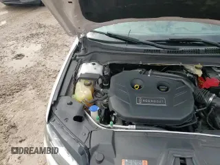 ✅ 2017 Lincoln MKZ Select • VIN: 3LN6L5D91HR612822 • Lot: 81645355. Wystawiony na Copart z przebiegiem 148 158 mil. Bezpłatny archiwum sprzedaży aukcyjnych z USA i szczegółowy raport historii pojazdu na DreamBid. Zdjęcie 15.