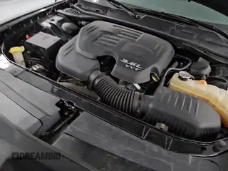 ✅ 2019 Dodge Challenger SXT • VIN: 2C3CDZAG6KH687733 • Lot: 86142935. Wystawiony na Copart z przebiegiem 87 905 mil. Bezpłatny archiwum sprzedaży aukcyjnych z USA i szczegółowy raport historii pojazdu na DreamBid. Zdjęcie 14.