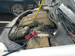 ✅ 2009 Volkswagen Jetta S • VIN: 3VWJM71KX9M083025 • Lot: 43540437. Listed on IAAI with 234,366 mi. Free auction sales archive from the USA and detailed vehicle history report at DreamBid. Image 14.