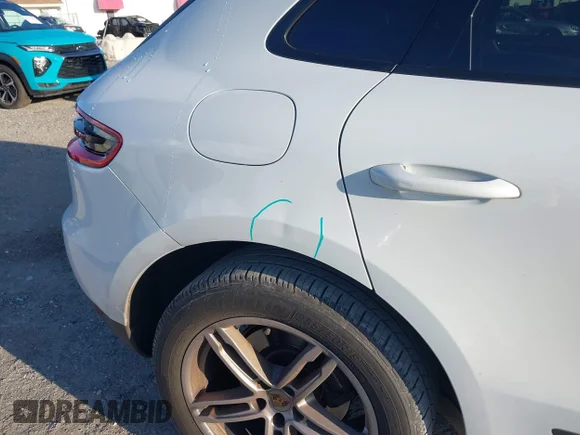 ✅ 2018 Porsche Macan • VIN: WP1AA2A53JLB01068 • Лот: 42613145. Опубліковано раніше на IAAI з пробігом 113 613 миль. Безкоштовний доступ до архіву аукціонних продажів зі США та докладний звіт про історію автомобіля на DreamBid. Зображення 6.