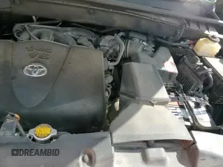 ✅ 2017 Toyota Highlander Limited Platinum • VIN: 5TDYZRFH6HS200772 • Лот: 81580595. Опубликован ранее на Copart с пробегом 76 172 миль. Бесплатный доступ к архиву аукционных продаж из США и подробный отчёт об истории автомобиля на DreamBid. Изображение 16.