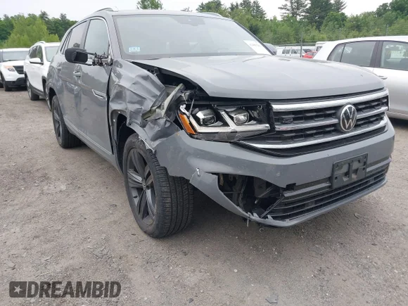 ✅ 2022 Volkswagen Atlas SEL R-Line • VIN: 1V2SE2CA0NC224187 • Lot: 42485263. Wystawiony na IAAI z przebiegiem 28 188 mil. Bezpłatny archiwum sprzedaży aukcyjnych z USA i szczegółowy raport historii pojazdu na DreamBid. Zdjęcie 6.