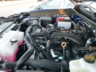 ✅ 2025 Toyota Tacoma SR5 • VIN: 3TMKB5FN7SM024704 • Lot: 41605008. Wystawiony na IAAI z przebiegiem 2 546 mil. Bezpłatny archiwum sprzedaży aukcyjnych z USA i szczegółowy raport historii pojazdu na DreamBid. Zdjęcie 19.