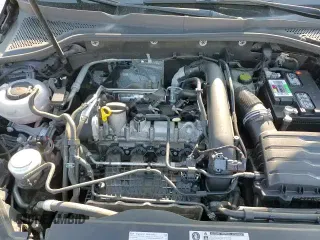 ✅ 2019 Volkswagen Golf S • VIN: 3VWY57AU8KM512388 • Lot: 71553855. Wystawiony na Copart z przebiegiem 131 707 mil. Bezpłatny archiwum sprzedaży aukcyjnych z USA i szczegółowy raport historii pojazdu na DreamBid. Zdjęcie 13.