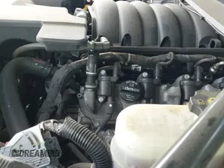 ✅ 2018 Chevrolet Tahoe LS • VIN: 1GNSCAKC6JR389227 • Lot: 42032618. Wystawiony na IAAI z przebiegiem 121 750 mil. Bezpłatny archiwum sprzedaży aukcyjnych z USA i szczegółowy raport historii pojazdu na DreamBid. Zdjęcie 22.