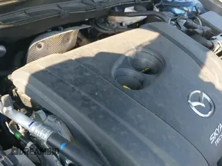 ✅ 2018 Mazda 3 Touring • VIN: 3MZBN1V37JM247613 • Lot: 43007610. Listed on IAAI with 20,077 mi. Free auction sales archive from the USA and detailed vehicle history report at DreamBid. Image 12.