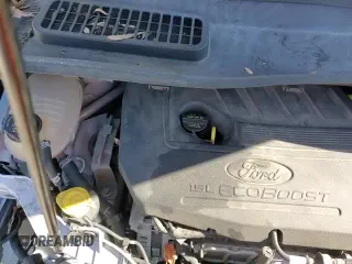 ✅ 2017 Ford Escape Titanium • VIN: 1FMCU9JD2HUC44451 • Lot: 92880315. Wystawiony na Copart z przebiegiem 106 076 mil. Bezpłatny archiwum sprzedaży aukcyjnych z USA i szczegółowy raport historii pojazdu na DreamBid. Zdjęcie 14.