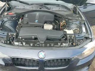 ✅ 2013 BMW 3 Series 328i xDrive • VIN: WBA3B3C51DF542269 • Лот: 42953255. Опубликован ранее на IAAI с пробегом 145 252 миль. Бесплатный доступ к архиву аукционных продаж из США и подробный отчёт об истории автомобиля на DreamBid. Изображение 19.