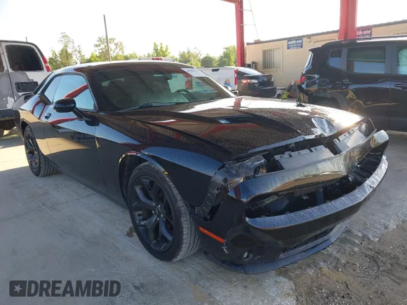 ✅ 2020 Dodge Challenger SXT • VIN: 2C3CDZAG3LH239807 • Лот: 45369478. Опубликован ранее на IAAI с пробегом 97 704 миль. Бесплатный доступ к архиву аукционных продаж из США и подробный отчёт об истории автомобиля на DreamBid. Изображение 1.