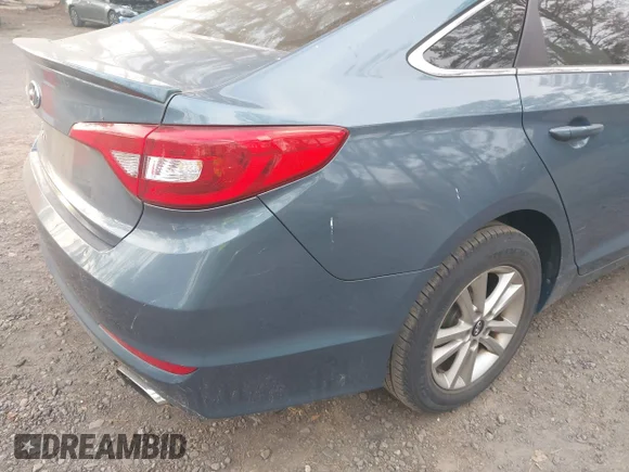 ✅ 2016 Hyundai Sonata SE • VIN: 5NPE24AFXGH416578 • Lot: 44120975. Wystawiony na IAAI z przebiegiem 180 379 mil. Bezpłatny archiwum sprzedaży aukcyjnych z USA i szczegółowy raport historii pojazdu na DreamBid. Zdjęcie 6.