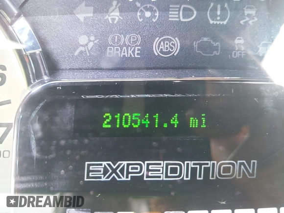 ✅ 2014 Ford Expedition XLT • VIN: 1FMJU1H57EEF65575 • Lot: 42419812. Wystawiony na IAAI z przebiegiem 210 541 mil. Bezpłatny archiwum sprzedaży aukcyjnych z USA i szczegółowy raport historii pojazdu na DreamBid. Zdjęcie 7.