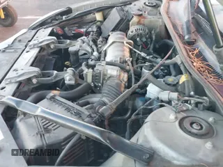 ✅ 2008 Pontiac Grand Prix • VIN: 2G2WP552081122861 • Lot: 43728007. Wystawiony na IAAI z przebiegiem 181 104 mil. Bezpłatny archiwum sprzedaży aukcyjnych z USA i szczegółowy raport historii pojazdu na DreamBid. Zdjęcie 13.