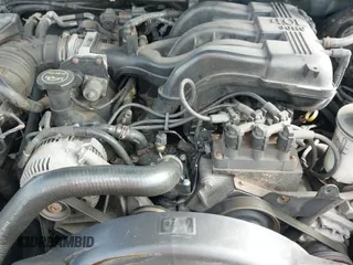 ✅ 2005 Mercury Mountaineer Convenience • VIN: 4M2ZU86E65UJ08887 • Lot: 42830024. Listed on IAAI with 112,479 mi. Free auction sales archive from the USA and detailed vehicle history report at DreamBid. Image 12.