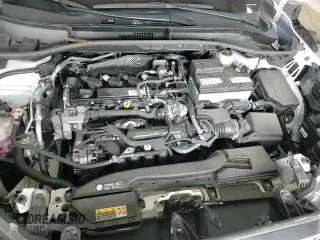 ✅ 2024 Toyota Corolla Cross XLE • VIN: 7MUDAABG6RV096201 • Lot: 69745835. Wystawiony na Copart z przebiegiem 22 415 mil. Bezpłatny archiwum sprzedaży aukcyjnych z USA i szczegółowy raport historii pojazdu na DreamBid. Zdjęcie 14.