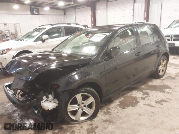 ✅ 2017 Volkswagen Golf S • VIN: 3VW117AU4HM070036 • Lot: 41716079. Wystawiony na IAAI z przebiegiem 103 718 mil. Bezpłatny archiwum sprzedaży aukcyjnych z USA i szczegółowy raport historii pojazdu na DreamBid. Zdjęcie 2.
