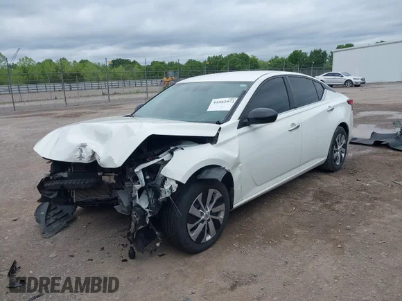 ✅ 2020 Nissan Altima S • VIN: 1N4BL4BV5LC273623 • Lot: 44982972. Wystawiony na IAAI z przebiegiem 99 985 mil. Bezpłatny archiwum sprzedaży aukcyjnych z USA i szczegółowy raport historii pojazdu na DreamBid. Zdjęcie 2.