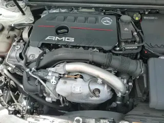 ✅ 2021 Mercedes-Benz CLA 35 AMG • VIN: W1K5J5BB7MN205697 • Lot: 65758165. Wystawiony na Copart z przebiegiem 134 652 mil. Bezpłatny archiwum sprzedaży aukcyjnych z USA i szczegółowy raport historii pojazdu na DreamBid. Zdjęcie 16.