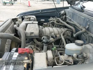 ✅ 2005 Toyota Sequoia Limited • VIN: 5TDBT48A85S253303 • Lot: 42984891. Wystawiony na IAAI z przebiegiem 265 215 mil. Bezpłatny archiwum sprzedaży aukcyjnych z USA i szczegółowy raport historii pojazdu na DreamBid. Zdjęcie 12.