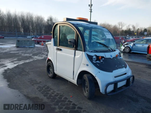✅ 2023 GLOBAL ELECTRIC MOTORS E2 • VIN: 7SXG2AEA1P5507385 • Lot: 43959380. Wystawiony na IAAI z przebiegiem Nie podano. Bezpłatny archiwum sprzedaży aukcyjnych z USA i szczegółowy raport historii pojazdu na DreamBid. Zdjęcie 1.