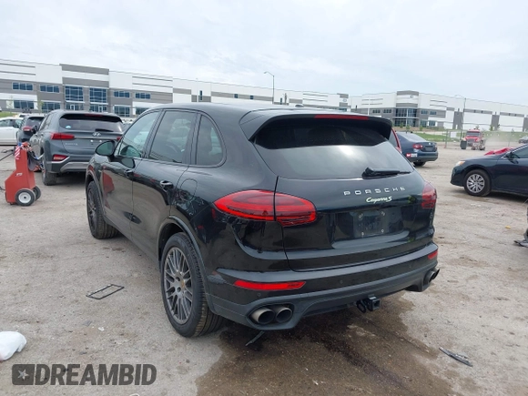 ✅ 2017 Porsche Cayenne S E-Hybrid • VIN: WP1AE2A20HLA72553 • Lot: 45060864. Wystawiony na IAAI z przebiegiem 97 773 mil. Bezpłatny archiwum sprzedaży aukcyjnych z USA i szczegółowy raport historii pojazdu na DreamBid. Zdjęcie 3.