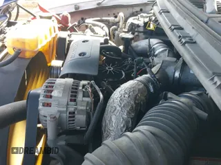 ✅ 2002 Ford F-250 XL • VIN: 1FTNX20FX2EA51089 • Lot: 43451698. Wystawiony na IAAI z przebiegiem Nie podano. Bezpłatny archiwum sprzedaży aukcyjnych z USA i szczegółowy raport historii pojazdu na DreamBid. Zdjęcie 12.