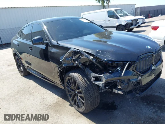 ✅ 2022 BMW X6 xDrive40i • VIN: 5UXCY6C04N9L60362 • Lot: 45280125. Wystawiony na IAAI z przebiegiem 46 531 mil. Bezpłatny archiwum sprzedaży aukcyjnych z USA i szczegółowy raport historii pojazdu na DreamBid. Zdjęcie 6.