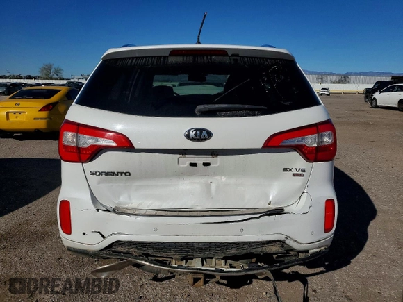 ✅ 2014 Kia Sorento SX Limited • VIN: 5XYKWDA75EG522876 • Lot: 74831645. Wystawiony na Copart z przebiegiem 183 217 mil. Bezpłatny archiwum sprzedaży aukcyjnych z USA i szczegółowy raport historii pojazdu na DreamBid. Zdjęcie 6.