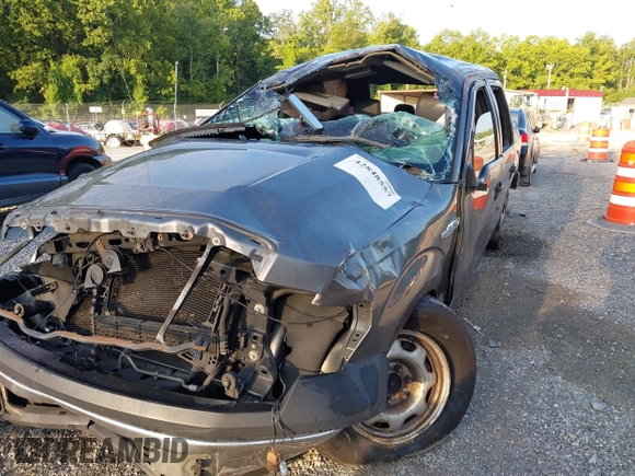 ✅ 2013 Ford F-150 XL • VIN: 1FTFW1EF7DFD95163 • Lot: 42848557. Wystawiony na IAAI z przebiegiem Nie podano. Bezpłatny archiwum sprzedaży aukcyjnych z USA i szczegółowy raport historii pojazdu na DreamBid. Zdjęcie 6.