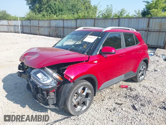✅ 2022 Hyundai Venue SEL • VIN: KMHRC8A39NU162002 • Lot: 42931273. Wystawiony na IAAI z przebiegiem 25 460 mil. Bezpłatny archiwum sprzedaży aukcyjnych z USA i szczegółowy raport historii pojazdu na DreamBid. Zdjęcie 2.
