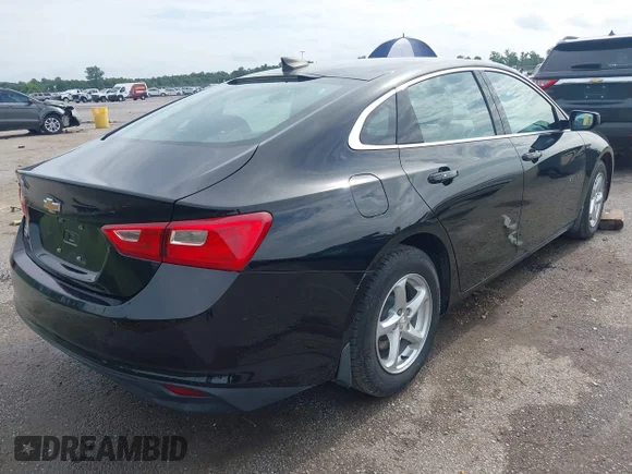 ✅ 2018 Chevrolet Malibu LS • VIN: 1G1ZB5ST6JF272145 • Lot: 45317683. Wystawiony na IAAI z przebiegiem 34 527 mil. Bezpłatny archiwum sprzedaży aukcyjnych z USA i szczegółowy raport historii pojazdu na DreamBid. Zdjęcie 4.