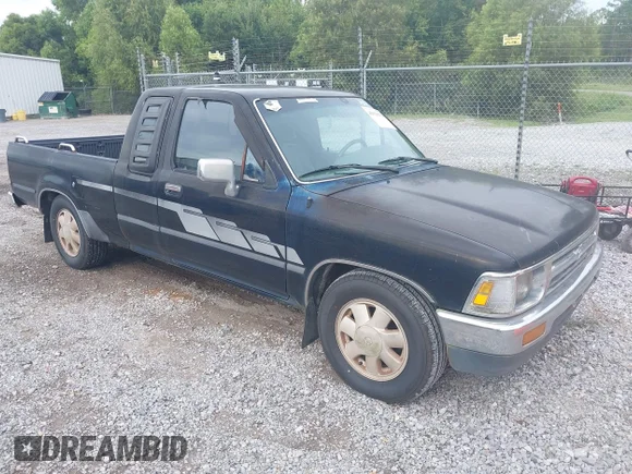 ✅ 1992 Toyota Pickup SR5 • VIN: JT4VN93G1N5030686 • Лот: 43128175. Опубликован ранее на IAAI с пробегом 216 879 миль. Бесплатный доступ к архиву аукционных продаж из США и подробный отчёт об истории автомобиля на DreamBid. Изображение 1.