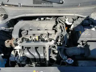 ✅ 2021 Hyundai Venue SEL • VIN: KMHRC8A35MU112521 • Lot: 50298175. Listed on Copart with 90,460 mi. Free auction sales archive from the USA and detailed vehicle history report at DreamBid. Image 15.