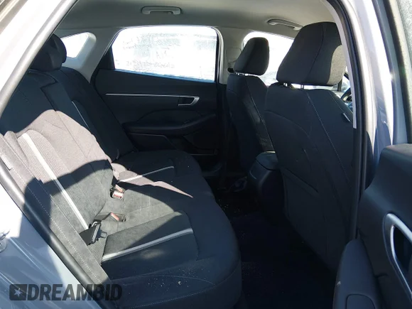 ✅ 2025 Hyundai Sonata SEL • VIN: KMHL64JA1SA467530 • Lot: 44231533. Wystawiony na IAAI z przebiegiem 20 922 mil. Bezpłatny archiwum sprzedaży aukcyjnych z USA i szczegółowy raport historii pojazdu na DreamBid. Zdjęcie 8.