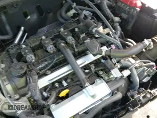 ✅ 2025 Nissan Kicks Play S • VIN: 3N1CP5BV7SL475331 • Lot: 43387738. Wystawiony na IAAI z przebiegiem 1 129 mil. Bezpłatny archiwum sprzedaży aukcyjnych z USA i szczegółowy raport historii pojazdu na DreamBid. Zdjęcie 12.