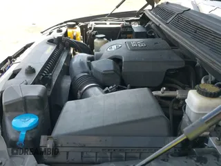 ✅ 2010 Nissan Armada Platinum • VIN: 5N1BA0NF4AN610731 • Лот: 42813086. Опубликован ранее на IAAI с пробегом 181 879 миль. Бесплатный доступ к архиву аукционных продаж из США и подробный отчёт об истории автомобиля на DreamBid. Изображение 12.