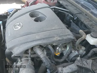 ✅ 2019 Mazda 3 Select • VIN: 3MZBPAAL5KM109991 • Lot: 42660308. Listed on IAAI with 91,803 mi. Free auction sales archive from the USA and detailed vehicle history report at DreamBid. Image 19.