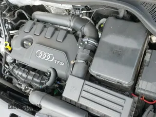 ✅ 2017 Audi Q3 Premium Plus • VIN: WA1JCCFS4HR003863 • Lot: 43075565. Listed on IAAI with 59,618 mi. Free auction sales archive from the USA and detailed vehicle history report at DreamBid. Image 19.