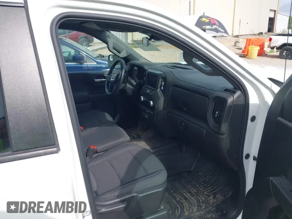 ✅ 2024 GMC Sierra 1500 Pro • VIN: 1GTRUAEK0RZ363869 • Lot: 45132050. Wystawiony na IAAI z przebiegiem 47 474 mil. Bezpłatny archiwum sprzedaży aukcyjnych z USA i szczegółowy raport historii pojazdu na DreamBid. Zdjęcie 5.