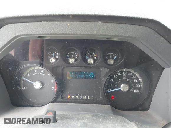 ✅ 2016 Ford F-250 XL • VIN: 1FT7W2B63GEB93784 • Lot: 44889380. Listed on IAAI with 231,041 mi. Free auction sales archive from the USA and detailed vehicle history report at DreamBid. Image 7.