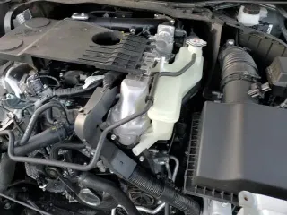 ✅ 2025 Mazda CX-70 Premium Plus • VIN: JM3KJEHD1S1115902 • Lot: 87297954. Wystawiony na Copart z przebiegiem 190 mil. Bezpłatny archiwum sprzedaży aukcyjnych z USA i szczegółowy raport historii pojazdu na DreamBid. Zdjęcie 14.