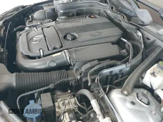 ✅ 2013 Mercedes-Benz C 250 Sport • VIN: WDDGF4HB5DR270746 • Lot: 42271621. Wystawiony na IAAI z przebiegiem 105 891 mil. Bezpłatny archiwum sprzedaży aukcyjnych z USA i szczegółowy raport historii pojazdu na DreamBid. Zdjęcie 19.