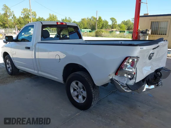 ✅ 2019 Ram 1500 Tradesman • VIN: 3C6JR6DT1KG674598 • Lot: 43445774. Wystawiony na IAAI z przebiegiem 39 463 mil. Bezpłatny archiwum sprzedaży aukcyjnych z USA i szczegółowy raport historii pojazdu na DreamBid. Zdjęcie 3.