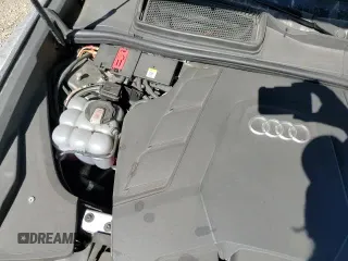 ✅ 2021 Audi Q8 Premium Plus • VIN: WA1EVAF16MD015818 • Lot: 89933795. Listed on Copart with 55,448 mi. Free auction sales archive from the USA and detailed vehicle history report at DreamBid. Image 14.