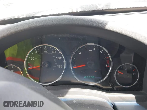 ✅ 2008 Jeep Liberty Sport • VIN: 1J8GN28K98W174572 • Lot: 42126341. Listed on IAAI with 165,908 mi. Free auction sales archive from the USA and detailed vehicle history report at DreamBid. Image 7.