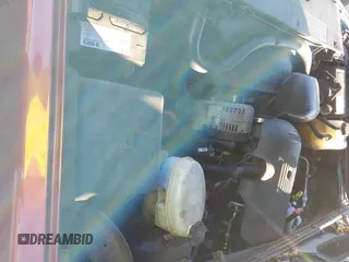 2004 Chevrolet Silverado 1500 с VIN 1GCEK19T34E387798, выставлен на аукционе IAAI как лот 41264663 с пробегом 308 522 миль миль и . История ставок и продаж доступна на DreamBid. Изображение 18.