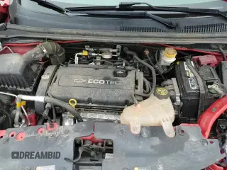 ✅ 2018 Chevrolet Sonic LT • VIN: 1G1JD5SH1J4129621 • Лот: 69932105. Размещён на Copart с пробегом 94 373 миль миль. Получите бесплатный доступ к архиву аукционных продаж из США и посмотрите подробный отчёт об истории автомобиля на DreamBid. Изображение 14.